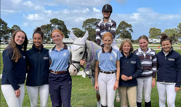 VEIS Showjumping Championships - Ivanhoe Grammar School